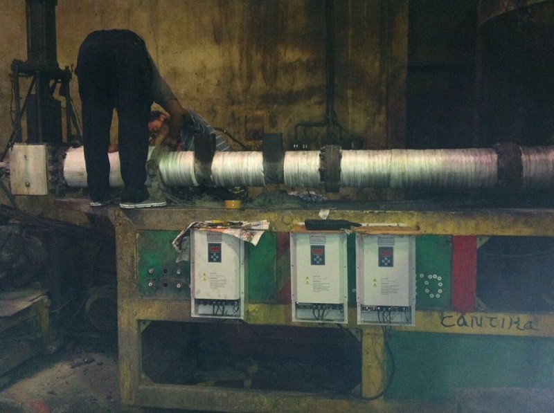 塑膠機(jī)械電磁加熱